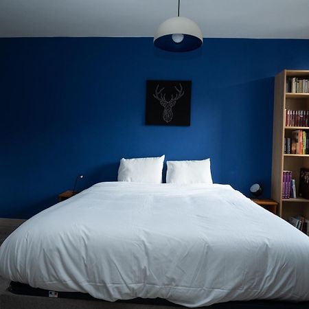 Joli T2 Proche Du Metro Avec Vue Tour Eiffel Apartment อิซซีเลมูลิโนต์ ภายนอก รูปภาพ