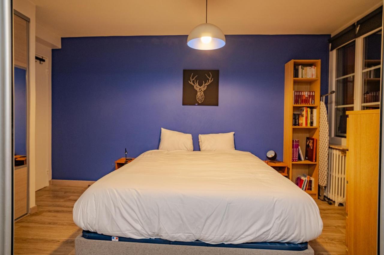 Joli T2 Proche Du Metro Avec Vue Tour Eiffel Apartment อิซซีเลมูลิโนต์ ภายนอก รูปภาพ